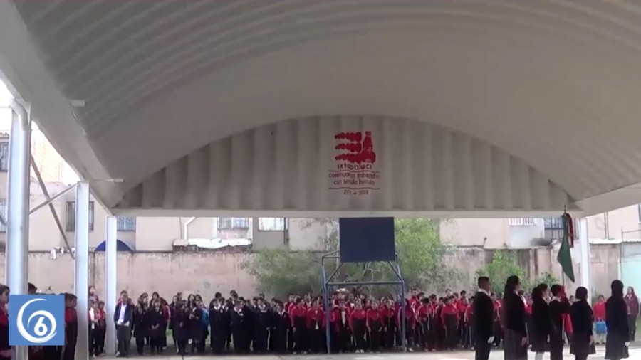 Inauguran techumbre en la secundaria José María Velasco en Unidad Villas de Ayotla