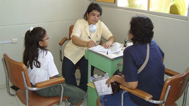 El DIF de Valle de Chalco, realiza a bajo costo el trámite de certificados médicos