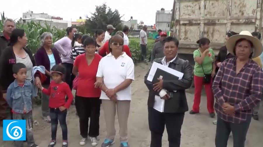 Vecinos de la colonia Salitrería en Texcoco denuncian que el alcalde Higinio Martínez, impide realización de obras