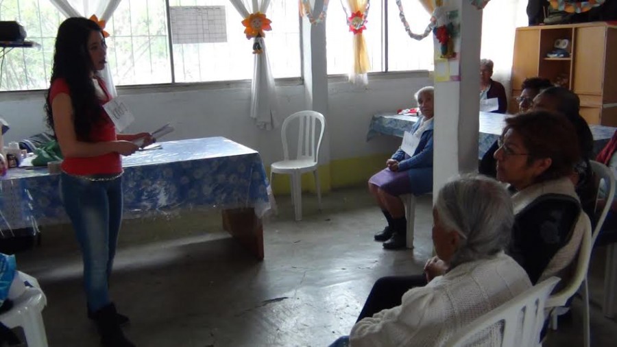 Actividades de la casa del adulto mayor Benito Juárez en la colonia Guadalupana en Valle de Chalco