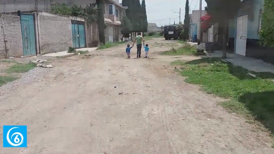 Vecinos de la calle San Fermín en el municipio de Chalco, contarán con pavimentación