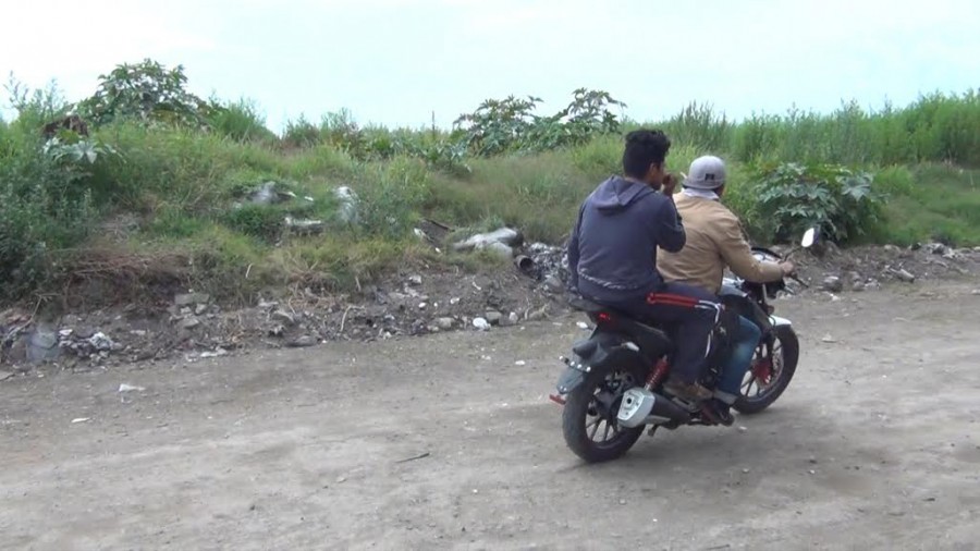 Pavimentación en la avenida Lázaro Cárdenas en Valle de Chalco