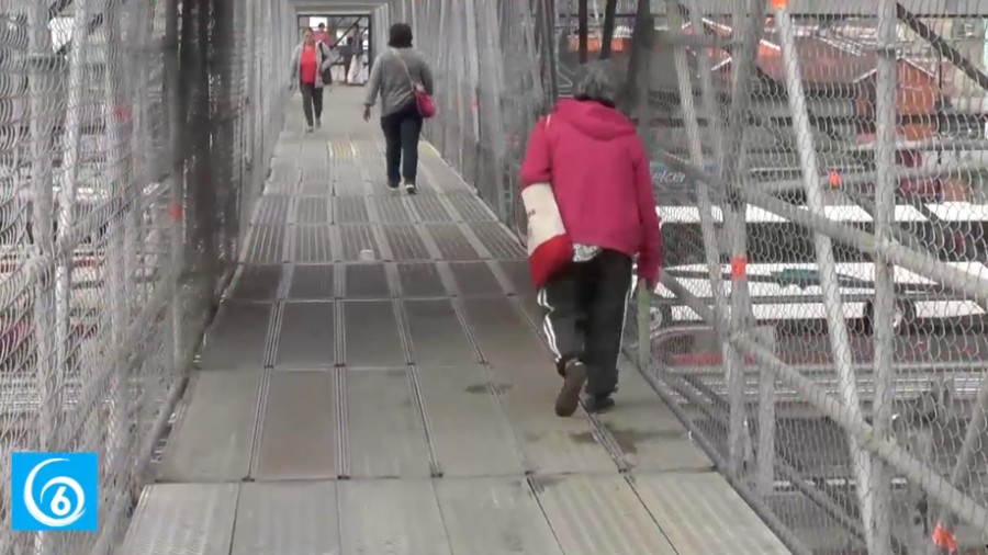 Puente peatonal de la Caseta Vieja reporta malas condiciones lo que es un riesgo para los usuarios