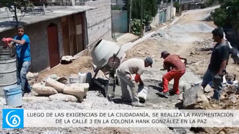 Se realiza pavimentación de la calle 3 en la colonia Hank González de La Paz