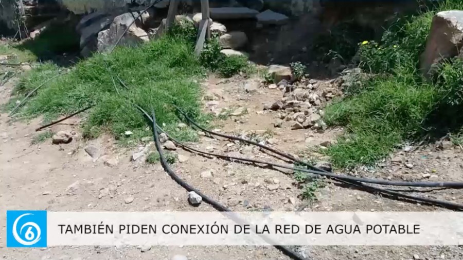 Vecinos de la colonia Hank González del municipio de La Paz piden servicio de luz y agua