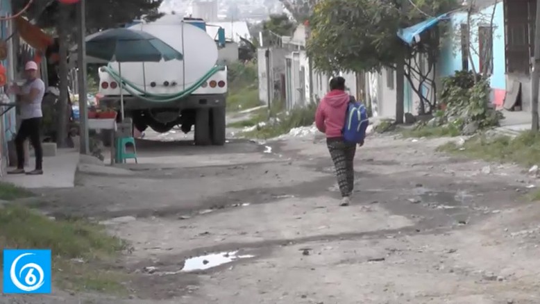 Falta de drenaje y agua potable en la colonia Adolfo López Mateos