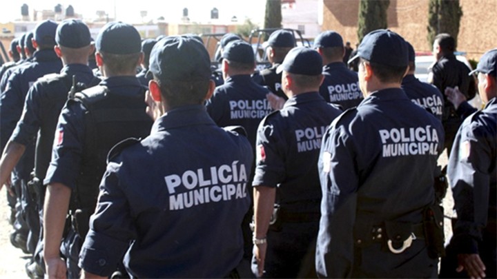 Edil de Valle de Chalco anuncia convocatoria para quienes quieran ingresar a la policía municipal