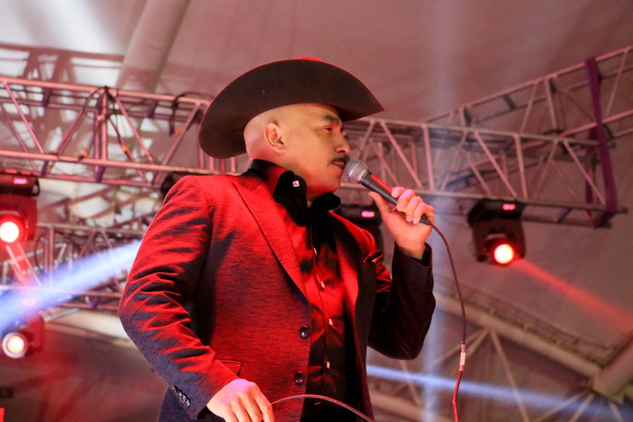 Lupillo Rivera en concierto en Chimalhuacán