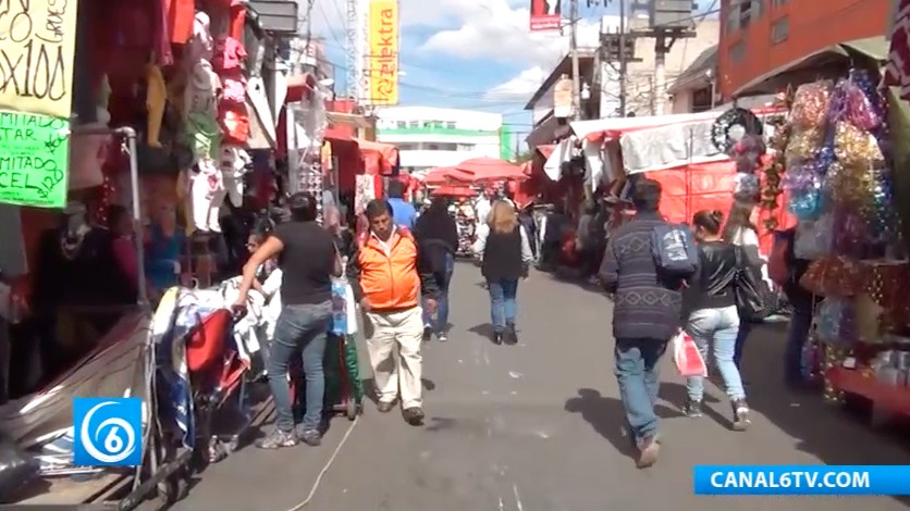 Locatarios del mercado Los Reyes reportan baja de afluencia de clientes