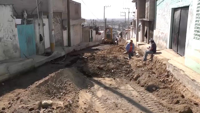 Avance en la rehabilitación de la calle Paulino Cabrera en la colonia Loma Bonita del Pueblo de Ayotla