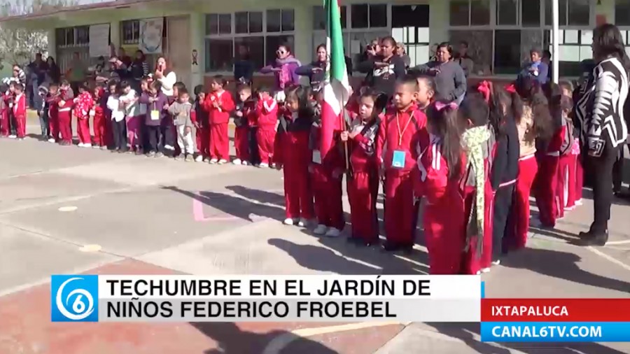Inicio de techumbre del Jardín de Niños Federico Froebel en San Buenaventura