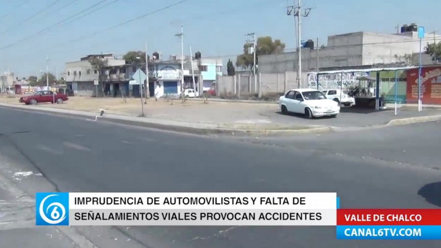 Falta de señalamientos viales provocan accidentes en avenida Las Torres en Valle de Chalco