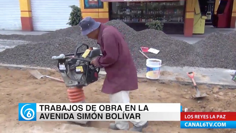 Después de 8 años, el gobierno de La Paz, realiza trabajos de obra en la avenida Simón Bolivar