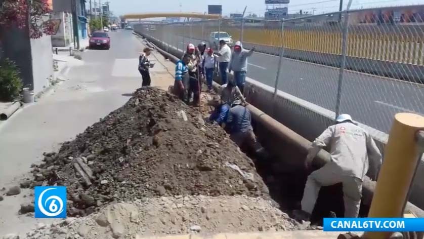 Reparan fuga de agua en la colonia Alfredo del Mazo de Ixtapaluca