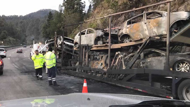 TRÁILER INCENDIÓ EN LA MÉXICO-PUEBLA