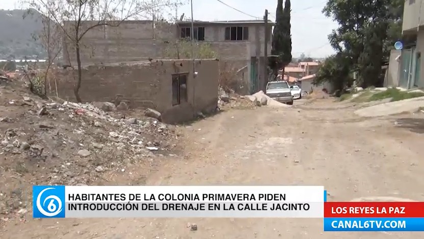 Vecinos de la colonia Primavera piden introducción del drenaje