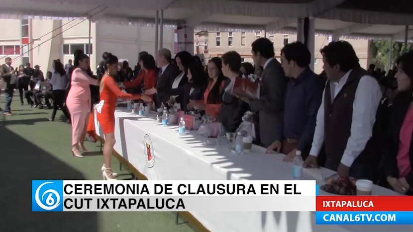 Tercera generación de estudiantes del CUT Ixtapaluca culminó sus estudios