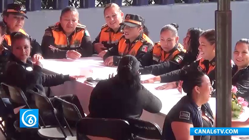 Mujeres con oficios de alto riesgo