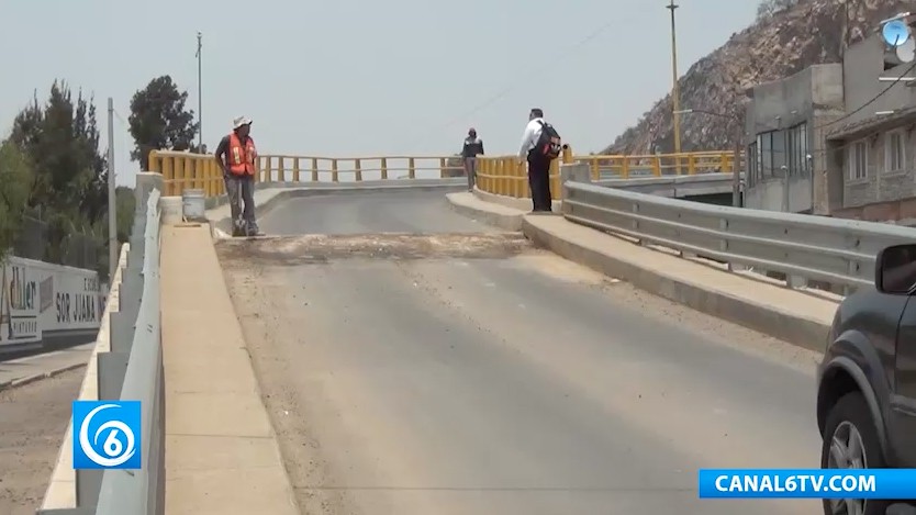 Puente de Tlapacoya presenta problemas estructurales