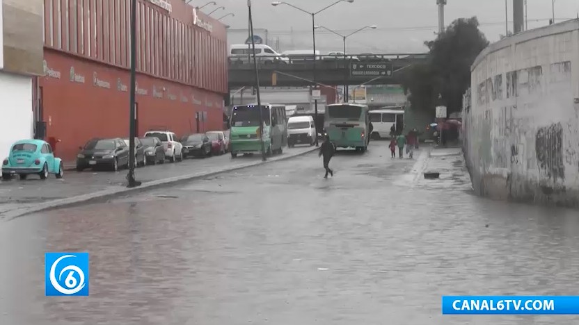 Diversas colonias de Los Reyes se ven afectadas por las intensas lluvias