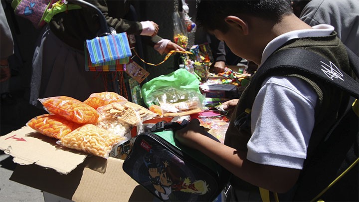 PROPONEN CONSIDERAR COMIDA CHATARRA COMO RIESGO PARA LA SALUD PÚBLICA