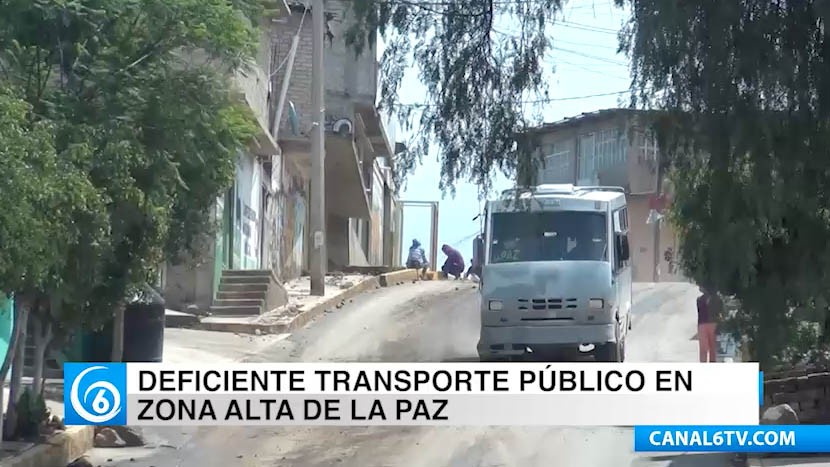 Mal estado del transporte público en la zona alta de La Paz