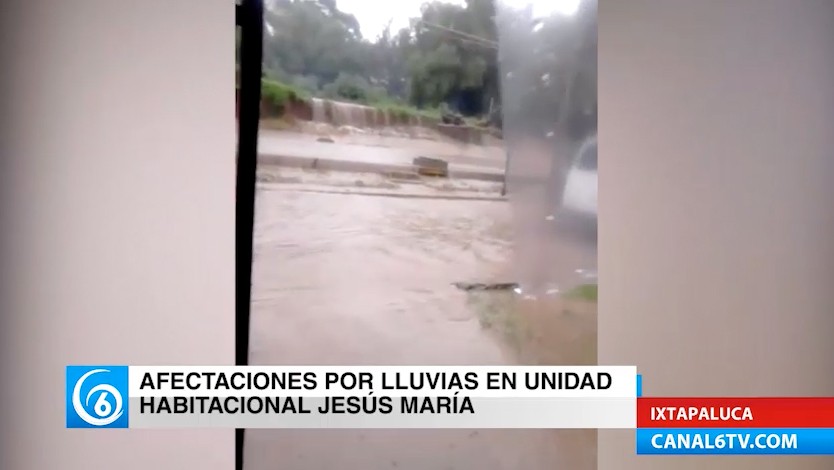 Afectaciones por intensas lluvias en la U.H. Jesús María