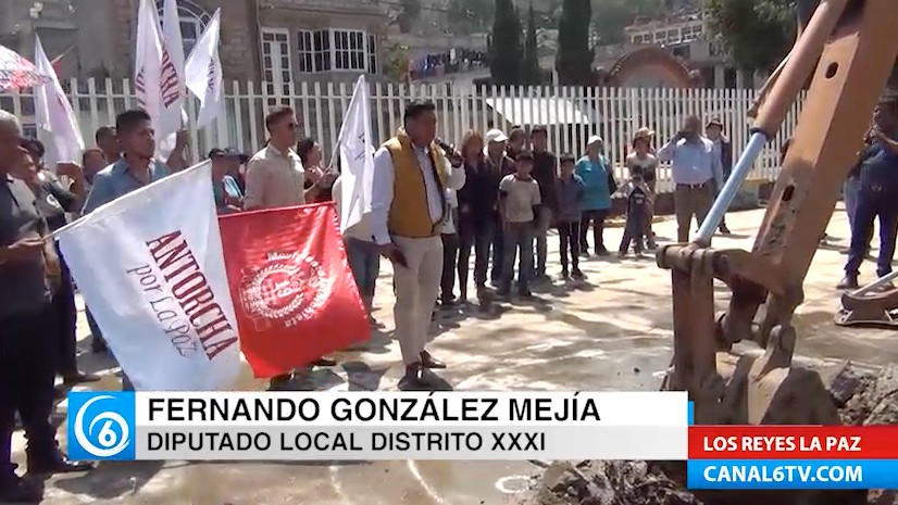 Remodelación de la plaza cívica de San Isidro, gracias a la gestión del diputado Fernando González Mejía