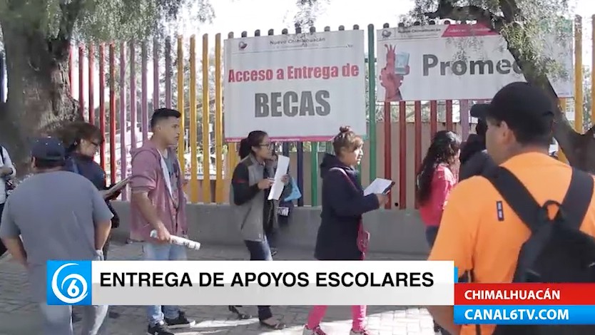 El gobierno de Chimalhuacán realizó entrega de apoyos escolares