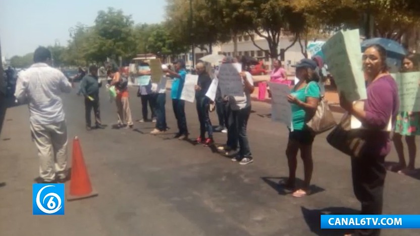 Denuncian campaña de represión y amenazas en rueda de prensa en Hermosillo