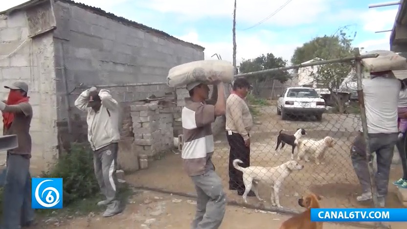 Por parte de la Diputada Federal Maricela Serrano, da inicio la entrega de material para construcción del programa Piso de Tierra No