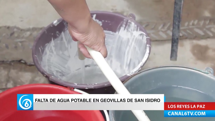 Falta de agua potable en Geovillas de San Isidro de Los Reyes La Paz