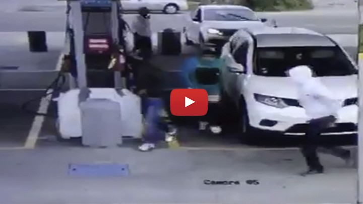 SUJETOS ASALTAN GASOLINERA EN PUEBLA (VIDEO)