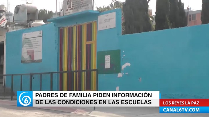 Padres de familia de Los Reyes piden información sobre condiciones de escuelas