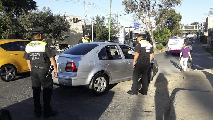 REALIZAN OPERATIVO EN NAUCALPAN Y DETIENEN A 18 PERSONAS POR DIVERSOS DELITOS