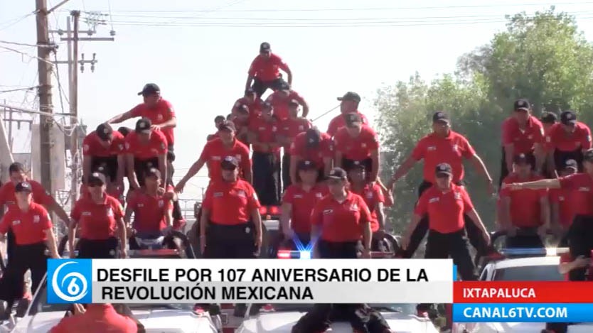 Ixtapaluquenses disfrutaron del desfile que se realizó en conmemoración del 107 Aniversario del la Revolución Mexicana