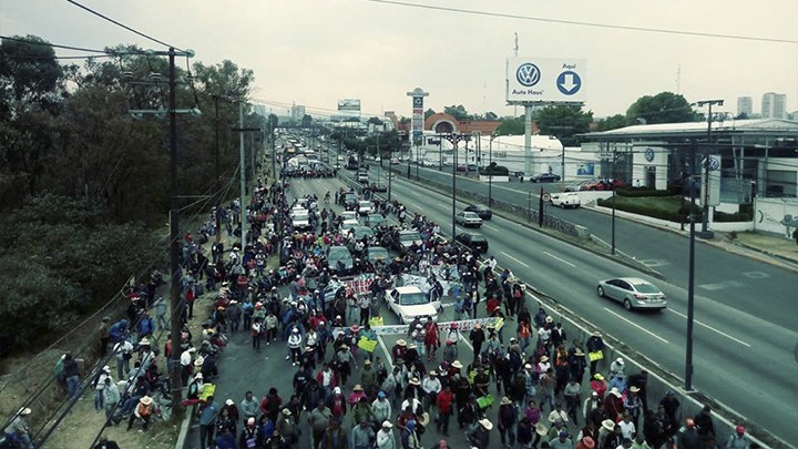 PROTESTAN CONTRA CONTRUCCIÓN DE TREN MÉXICO-TOLUCA