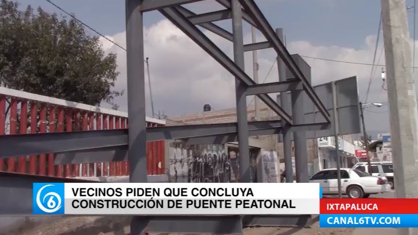 Vecinos piden que concluya construcción de puente peatonal