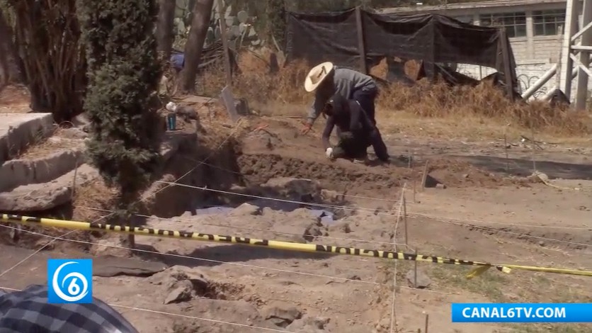 Durante la restauración de la Ex Hacienda de Xico, fueron hallados restos humanos que tienen una antigüedad de 1200 años aproximadamente