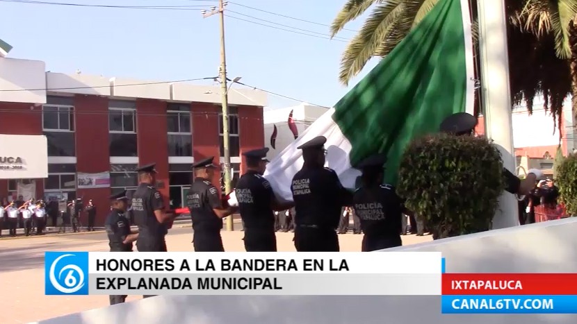 Como cada lunes, autoridades de Ixtapaluca realizaron los honores a la bandera