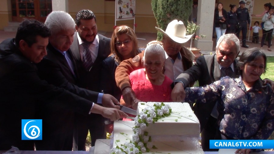 El gobierno de Chimalhuacán realizó la 3ra. edición e bodas comunitarias