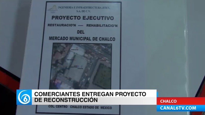 Comerciantes del mercado de Chalco entregan proyecto de reconstrucción