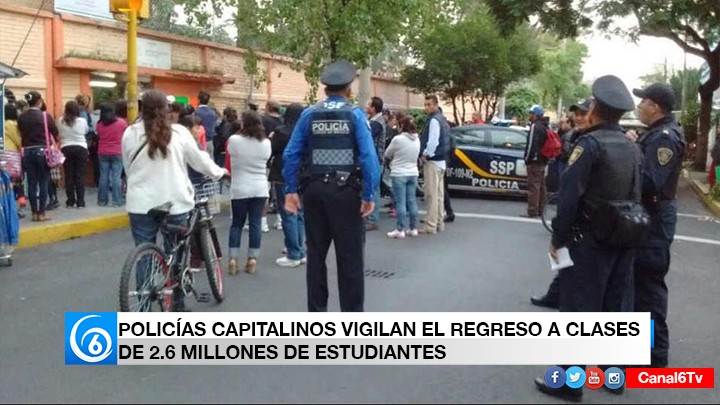 Policías capitalinos vigilan el regreso a clases de 2.6 millones de estudiantes en la CDMX