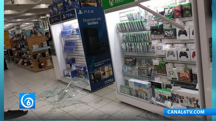 Asaltan tienda Coppel en Tecámac