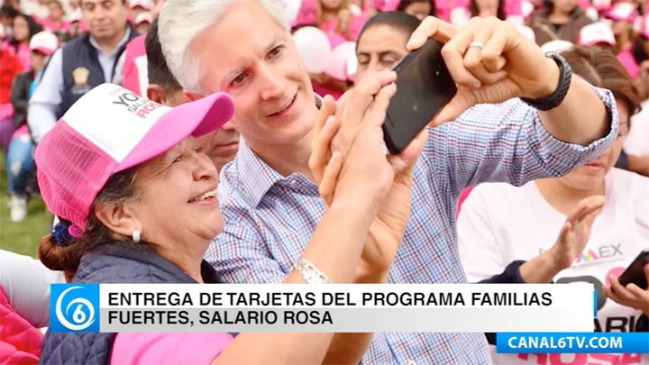 Mujeres del Edomex recibieron tarjetas del programa Familias Fuertes , salario rosa