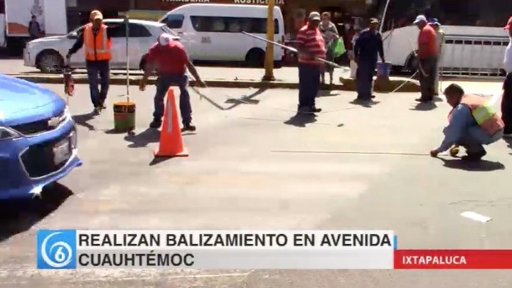 En el municipio de Ixtapaluca realizaron balizamiento en avenida Cuauhtémoc