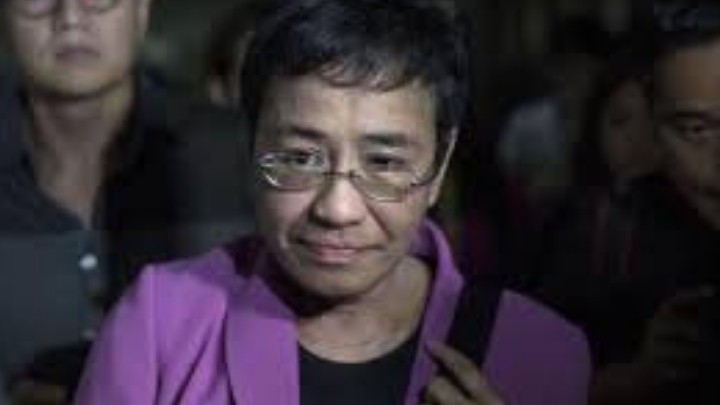 La periodista Maria Ressa fue arrestada quien sigue con lupa al presidente Rodrigo Duterte
