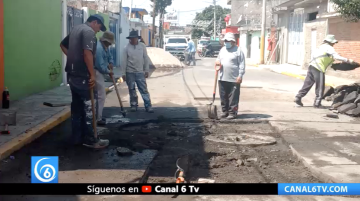 En el municipio de Ixtapaluca se llevan a cabo el mantenimiento y reparación de calles