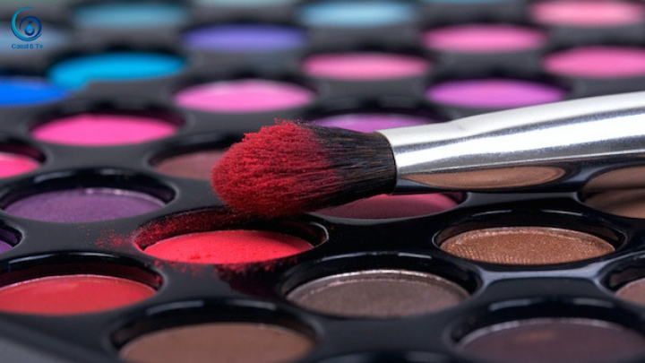 La industria del maquillaje y sus consecuencias ambientales