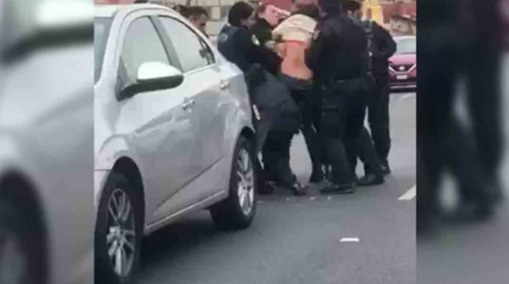 Castigan a policías que sometieron a mujer en la CDMX